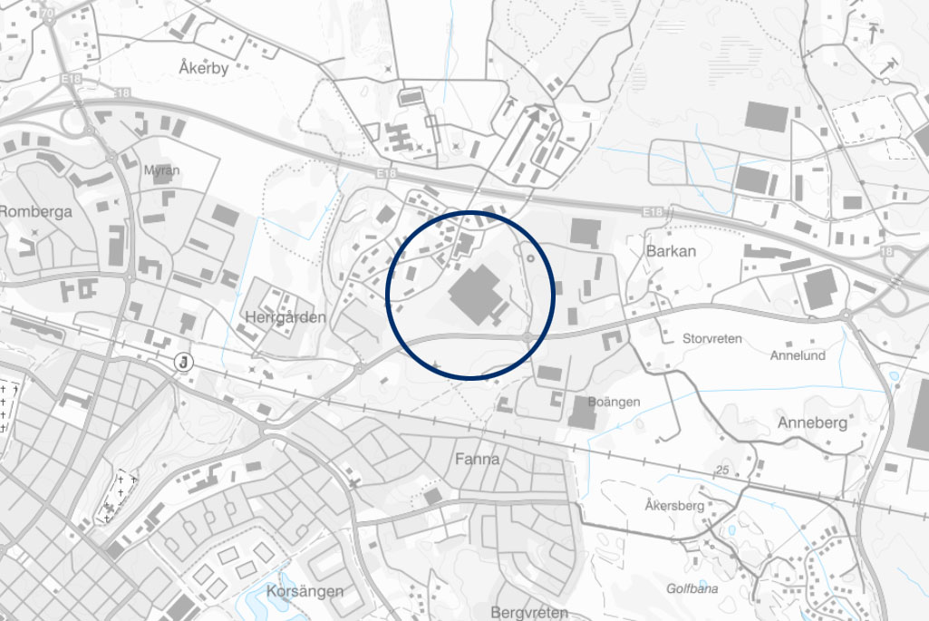 Kartbild över en del av Enköping stad. Enköpings garnison är inringat med blå ram. 